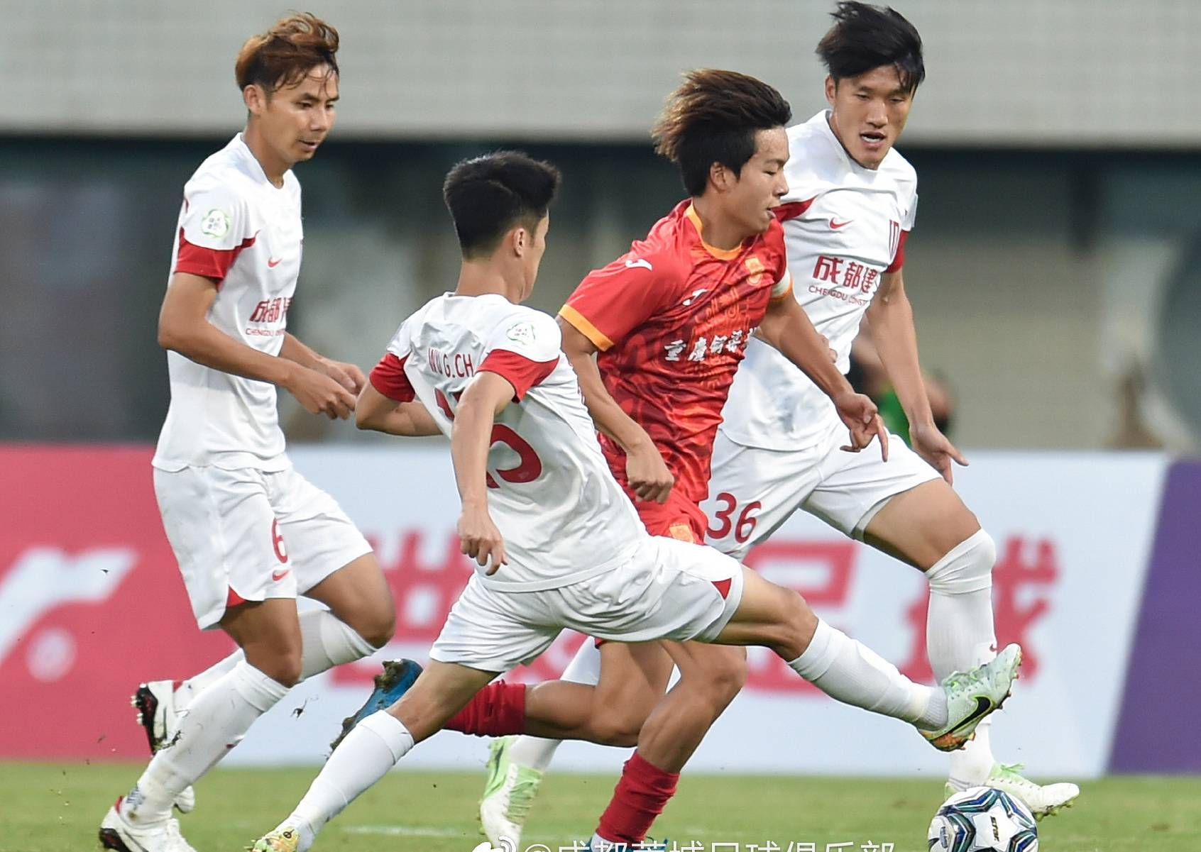 包含国际比赛日体能课后；波特兰开拓者外线爆发备战中超；话题不断；球队文化再被提及的词条